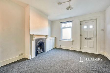 1 bedroom terraced house to rent - Photo 2