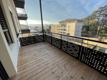 location Appartement T3 DE 61.6m² À VIENNE - Photo 4