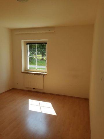 2 Zimmer Wohnung behindertengerecht mit Balkon und Küche - Foto 5