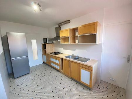 Location Appartement 3 pièces 69m² DIJON 21000 - Photo 5