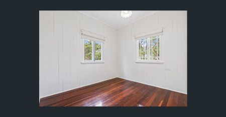 46 Mackay Street, Coorparoo, Qld 4151 - Photo 2