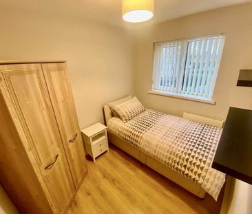 3 bedroom flat to rent - Photo 1