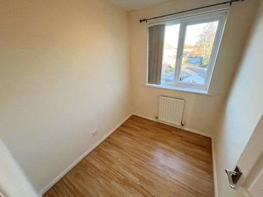 2 bedroom semi-detached house to rent - Photo 1