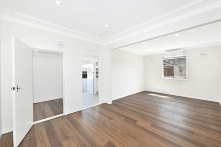 47 Mutual Road, Mortdale NSW 2223 - House For Rent | Domain - Photo 5