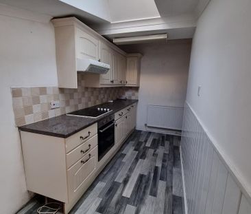 3 bedroom terraced house to rent - Photo 3