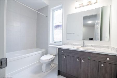 For Lease - 185 Forestwalk Street, Kitchener, Ontario - Photo 3