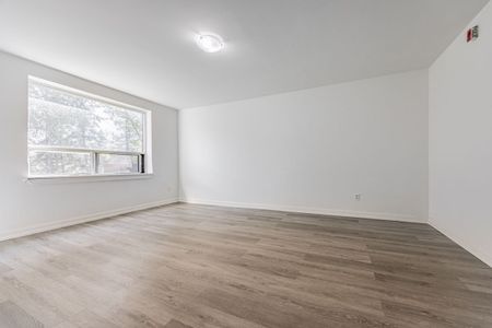 For Lease - 4 Hill Heights Road Unit# 106, Toronto, Ontario - Photo 2