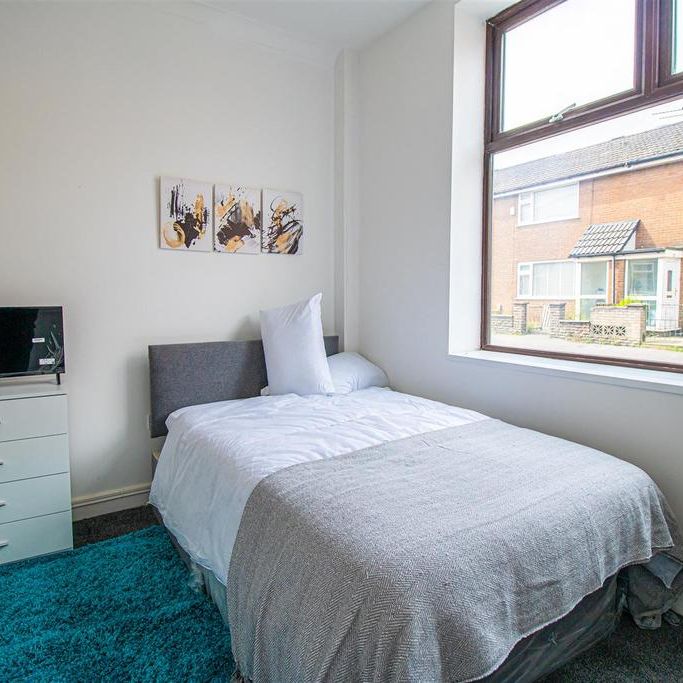 House to rent - Photo 1