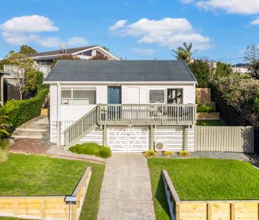 SUN DRENCHED WITH SEAVIEWS - BEACH HAVEN - Photo 2