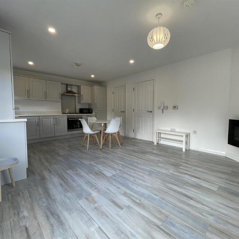 24 Ballycullen Halt, Newtownards, BT23 4WQ - Photo 1