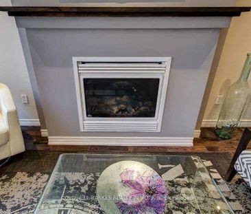 Condo Townhouse For Lease | W9256185 - Photo 1