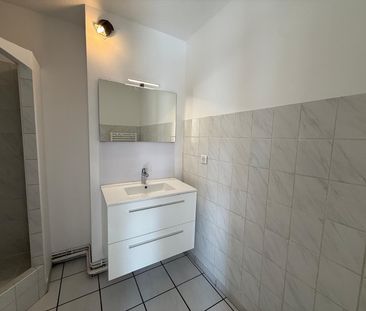Location Appartement 2 pièces 50m² HUNINGUE 68330 - Photo 5
