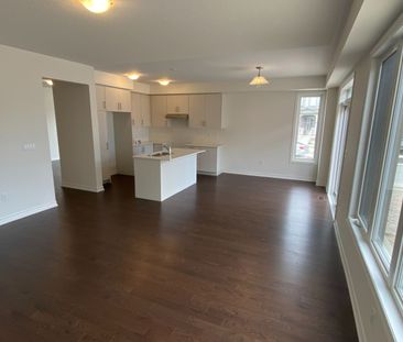 For Lease - 245 Madelaine Drive, Barrie, Ontario - Photo 5