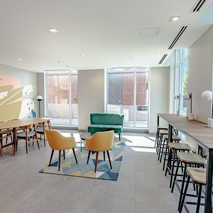 Hintonburg Connection - Photo 1