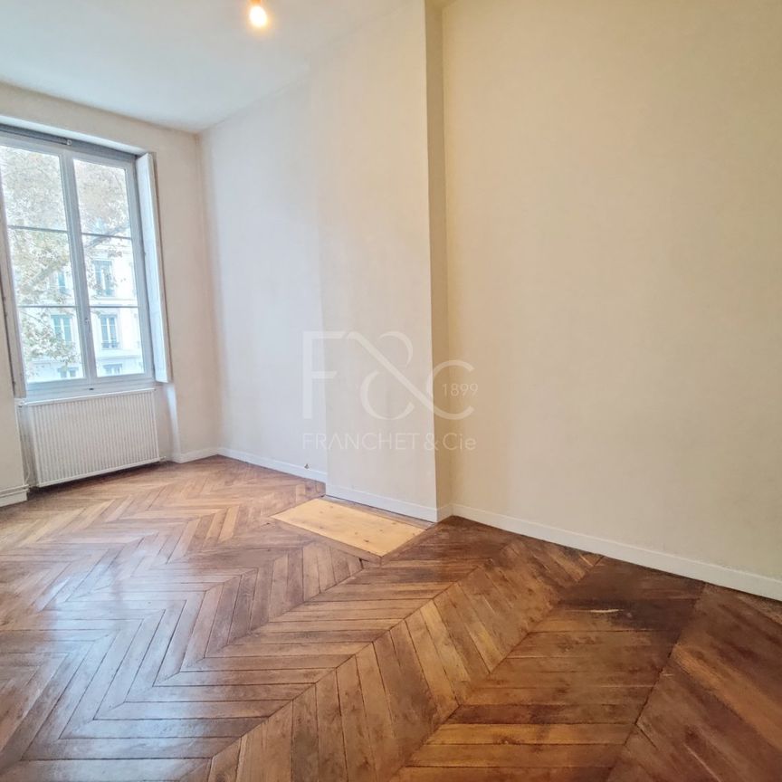 T3 de 93m² - Place Gailleton Lyon 2ème - Photo 1