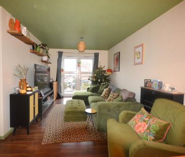 2 Bedroom Apartment To Let - Photo 1