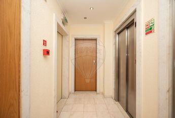 Apartamento T4 em Lisboa