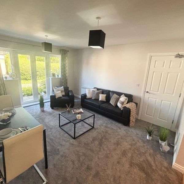 2 bedroom flat to rent - Photo 1