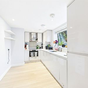 Ray Park Avenue, Maidenhead Ray Park Avenue, Maidenhead - Photo 2