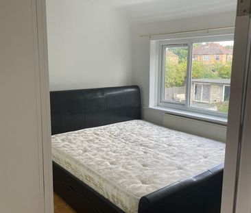 3 Bed Maisonette, Harley Crescent, HA1 - Photo 6