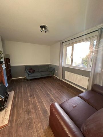 1 bedroom house of multiple occupation to rent - Photo 2