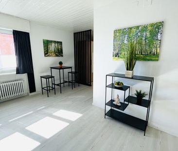 Helle, 1.5 -Zi Wohnung mit Waschmaschine" - Photo 4