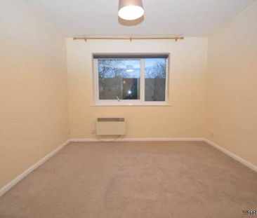 2 bedroom property to rent in Addlestone - Photo 3