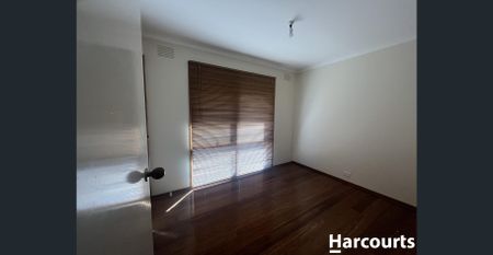 CONVENIENTLY LOCATED THREE-BEDROOM HOME - Photo 5