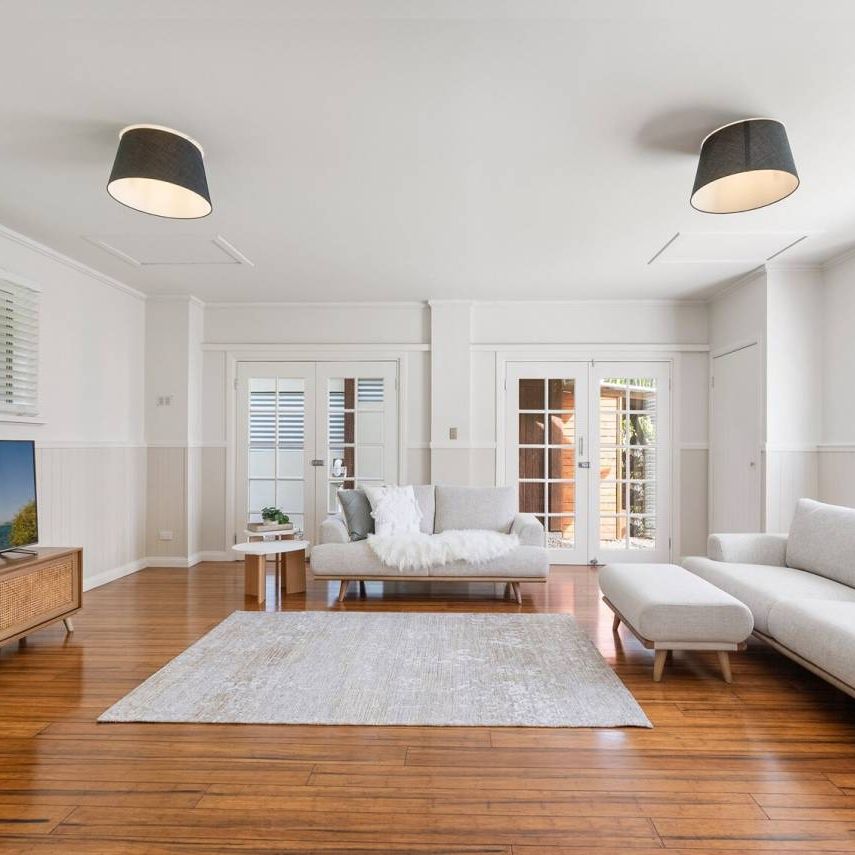 Tranquil Hinterland Retreat - Spacious, Stylish, and Serene! - Photo 1