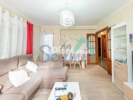 Piso en alquiler en La Calzada - Photo 2