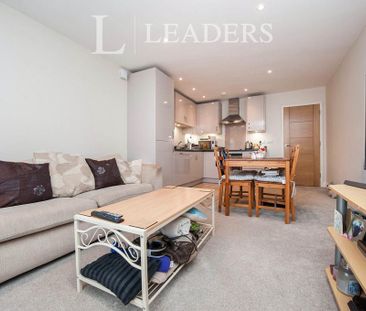 2 bedroom flat to rent - Photo 6