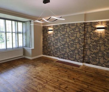 4 bedroom detached house to rent - Photo 4