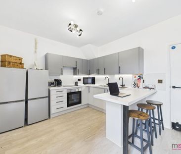 1 bedroom in a house share to rent - Photo 4