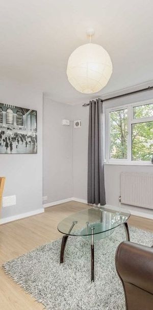 Upper Tooting Road, SW17 7PA, London - Photo 1