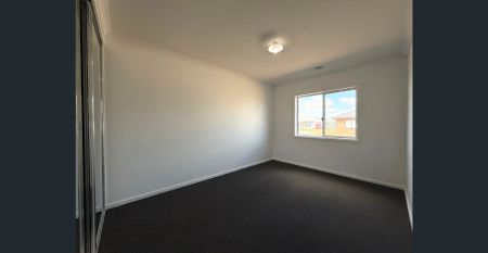 BRAND NEW READY TO MOVE INTO! - Photo 4