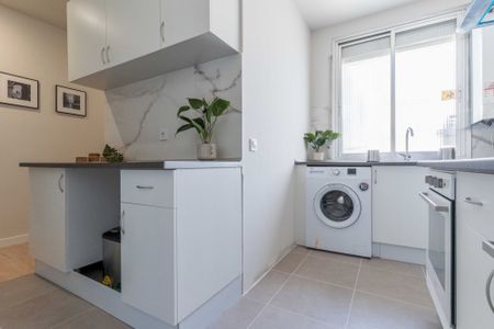 Modern room on Bailén Street - Photo 4