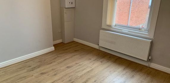 Derby Lane, L13 6QA - Photo 2