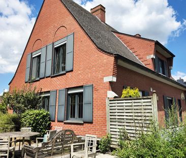 Zonnig en rustig gelegen alleenstaande woning te Eeklo! - Photo 5