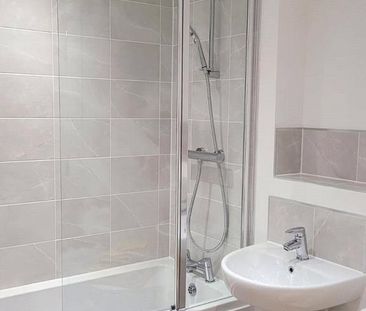 2 bedroom apartment to rent - Photo 6