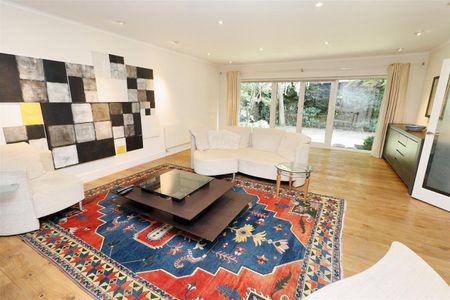 Barnet Lane, Elstree, Borehamwood - Photo 5