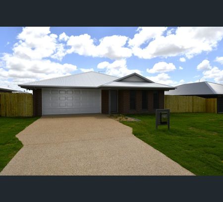 13 Washpool Road, Gracemere, Qld 4702 - Photo 4