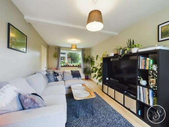 Stanks Drive, Swarcliffe, Leeds - Photo 1