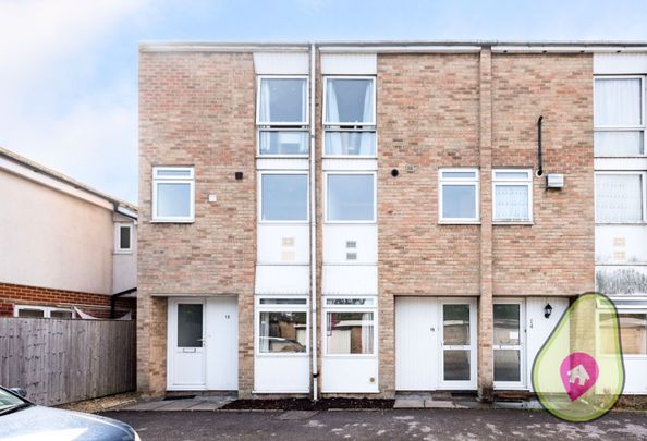 4 bed terraced house to rent in Lyndworth Mews, Headington, Oxford, OX3 - Photo 1