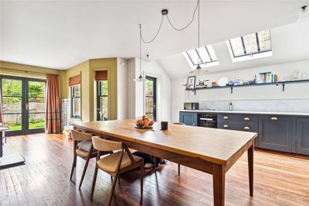 4 bedroom house to rent - Photo 3