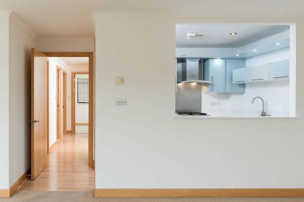 3 bedroom apartment to rent - Photo 1