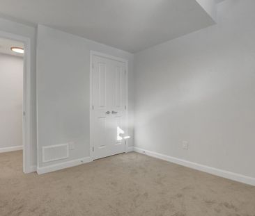 For Lease - 401 Glenroy Gilbert Drive Unit# 29, Barrhaven, Ontario - Photo 5
