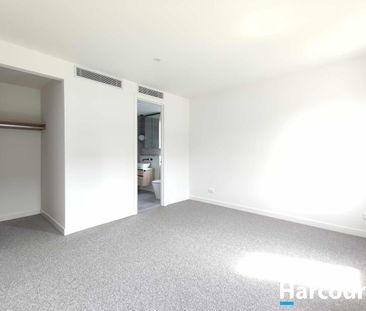 Newly Luxury Home in Vermont School Zone - Photo 5