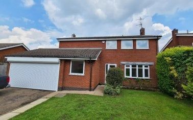 Dawes Lea, Newlands Road - Photo 2