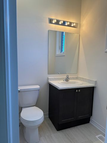 For Lease - 1124 Cameo Street, Pickering, Ontario - Photo 5