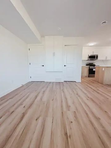 6035 105 Street NW (8-Plex), Edmonton - Unit 1 (Upper) — 3 Bedroom - Photo 4